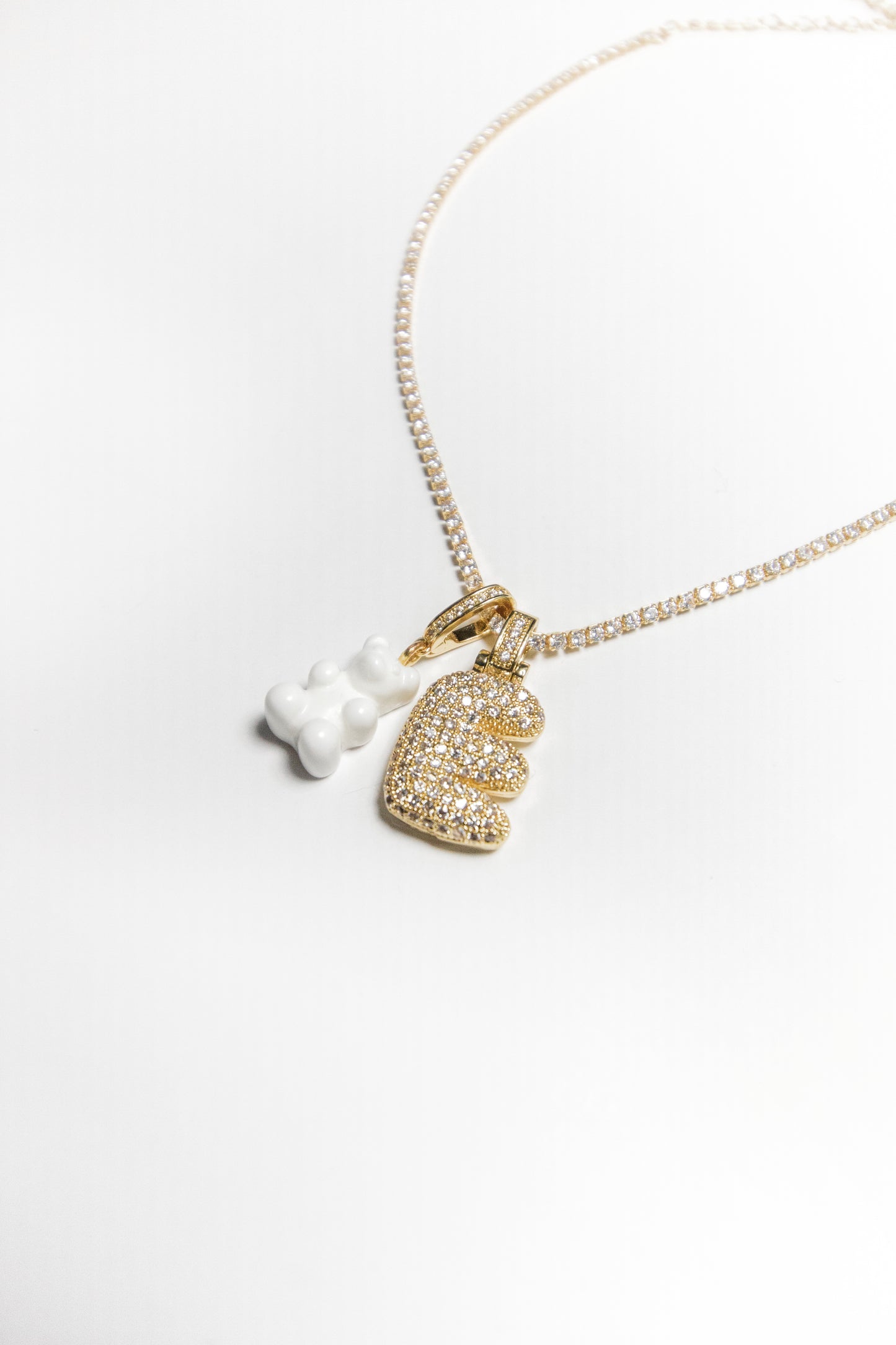 W Bubble Letter Pendant - Gold